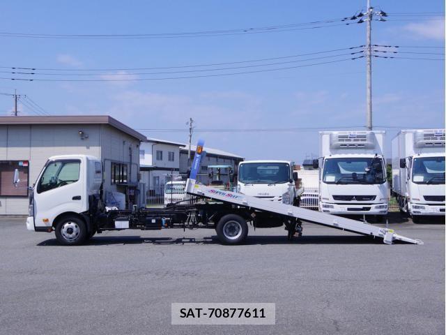 Hino DUTRO 2023-09 8626539-8