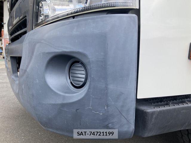 Hino DUTRO 2019-07 8626556-13