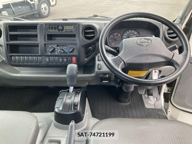 Hino DUTRO 2019-07 8626556-7