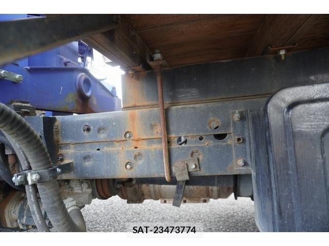Hino DUTRO 2013-11 8626550-11