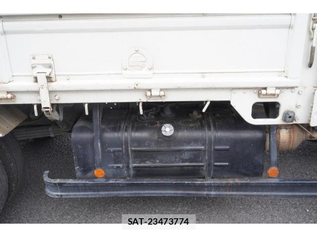 Hino DUTRO 2013-11 8626550-22