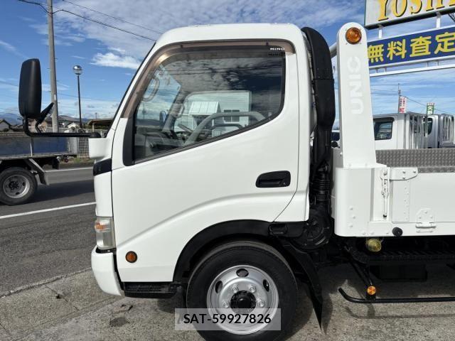 Hino DUTRO 2008-02 8626546-13