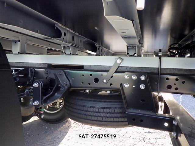 Hino DUTRO 2025-12 8658825-21