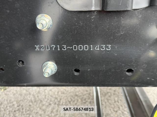 Hino DUTRO 2025-12 8658829-16