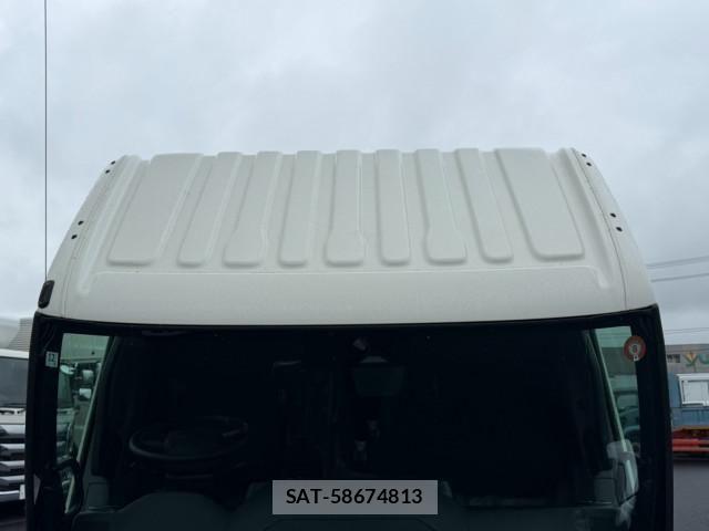 Hino DUTRO 2025-12 8658829-24