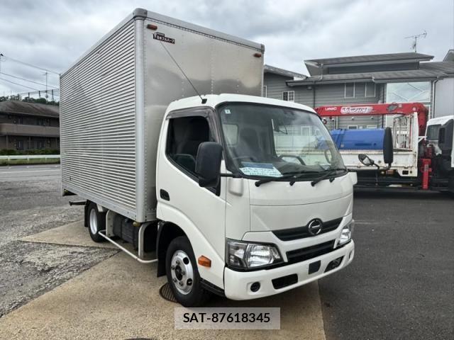 Hino DUTRO 2019-02 8666079-2