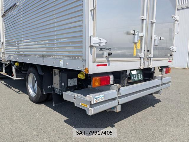 Hino DUTRO 2024-07 8658823-4