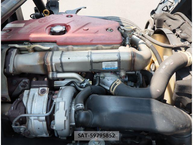 Hino DUTRO 2017-01 8658843-28