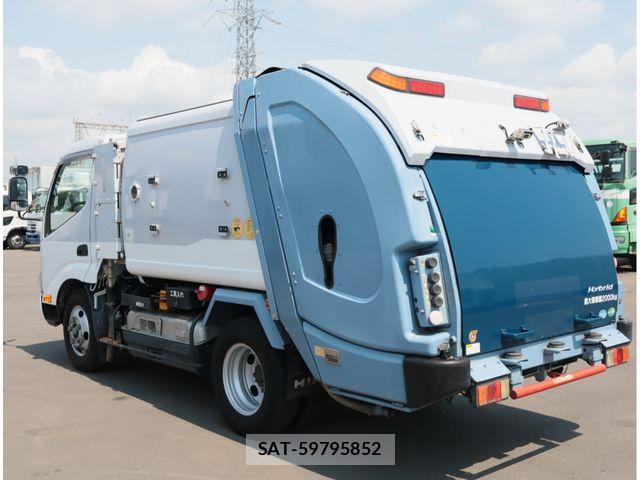 Hino DUTRO 2017-01 8658843-4