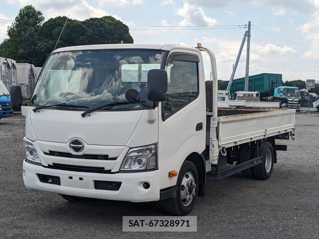 Hino DUTRO 2019-09 8658840-0