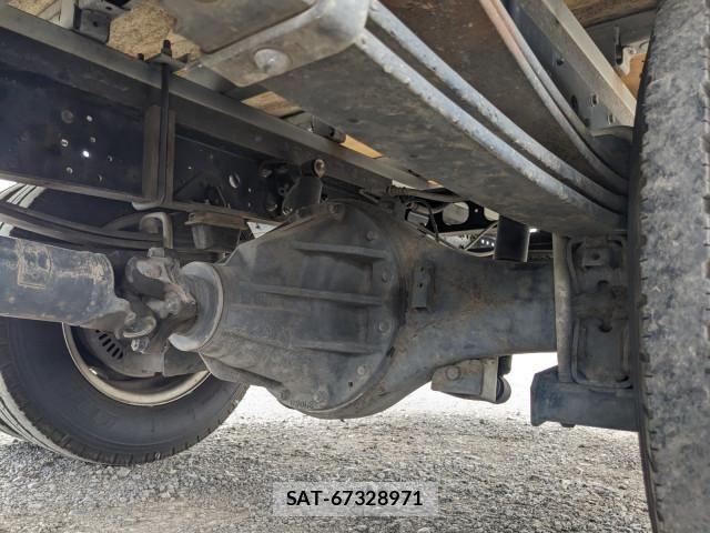 Hino DUTRO 2019-09 8658840-17