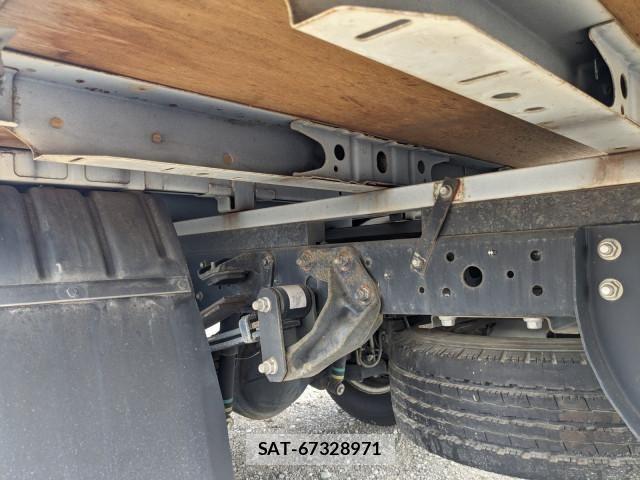 Hino DUTRO 2019-09 8658840-19