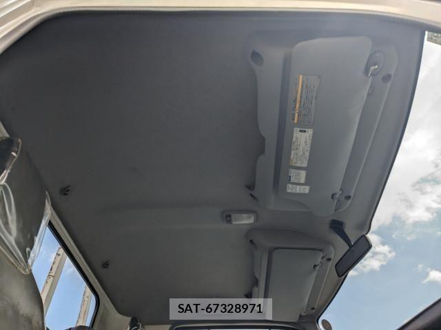 Hino DUTRO 2019-09 8658840-22