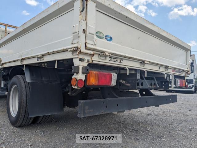 Hino DUTRO 2019-09 8658840-7