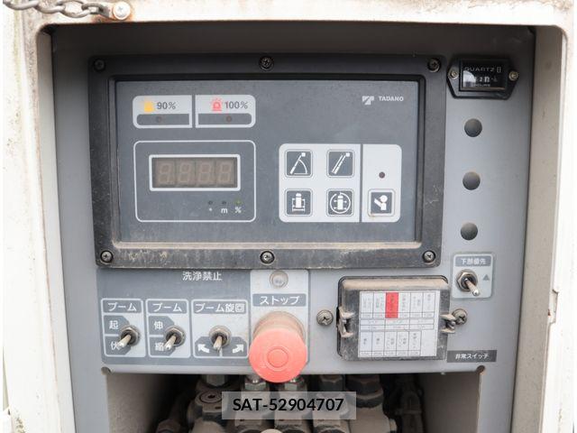 Hino DUTRO 2014-08 8658850-9