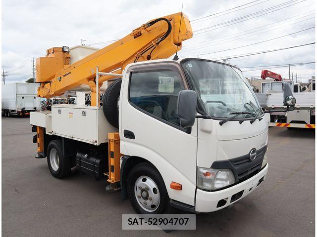 Hino DUTRO 2014-08 8658850-1