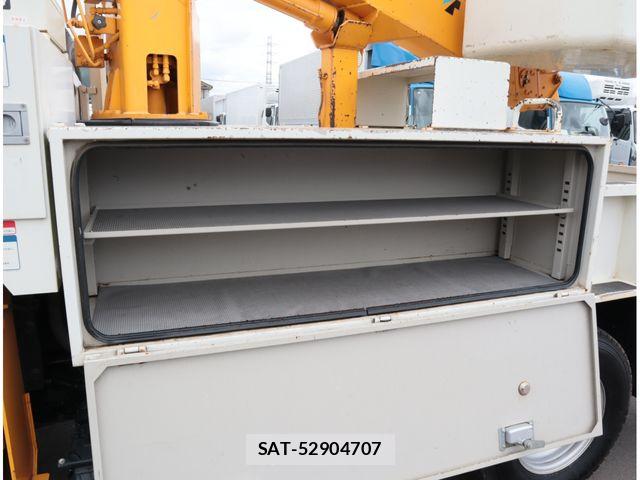 Hino DUTRO 2014-08 8658850-8