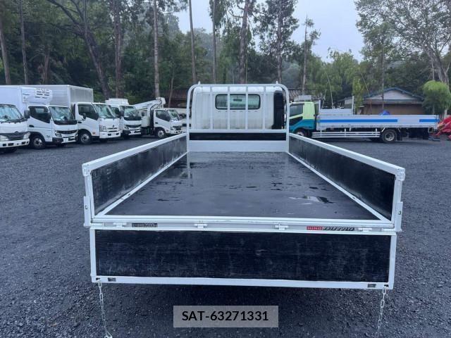 Hino DUTRO 2019-06 8658846-11