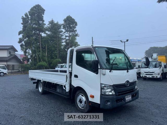 Hino DUTRO 2019-06 8658846-4