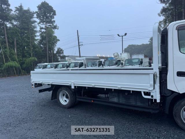Hino DUTRO 2019-06 8658846-8