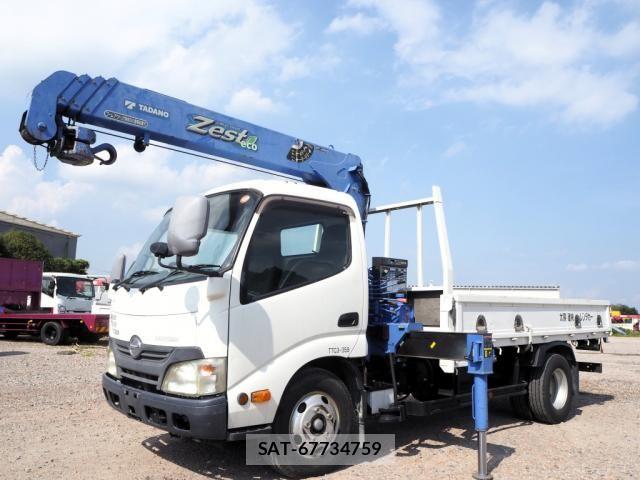 Hino DUTRO 2014-02 8658836-0