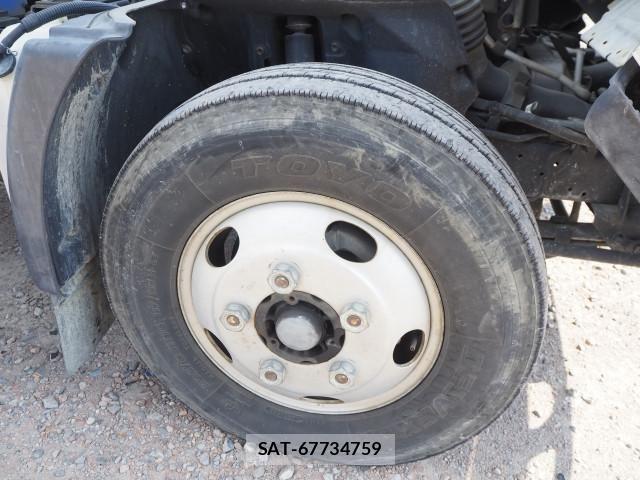 Hino DUTRO 2014-02 8658836-17