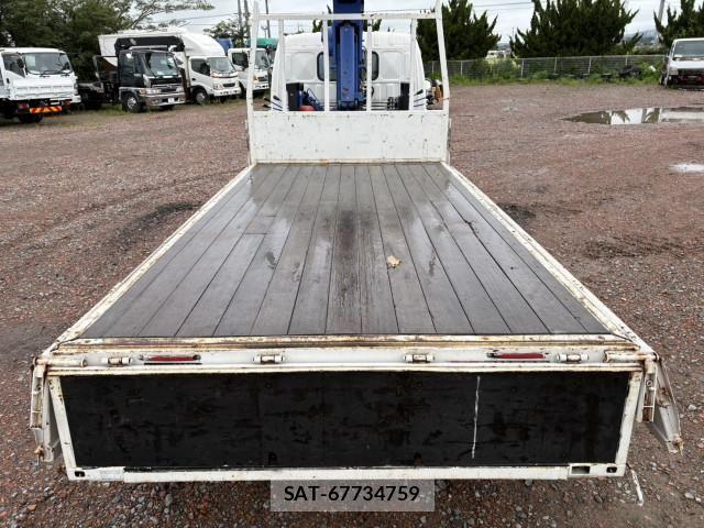 Hino DUTRO 2014-02 8658836-20