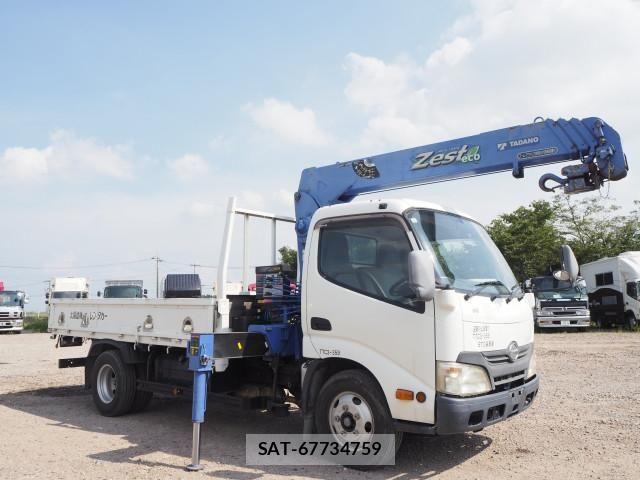 Hino DUTRO 2014-02 8658836-6
