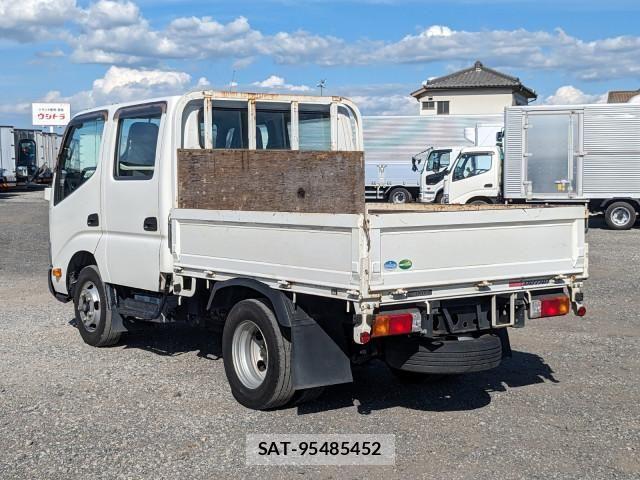 Hino DUTRO 2019-05 8658844-3