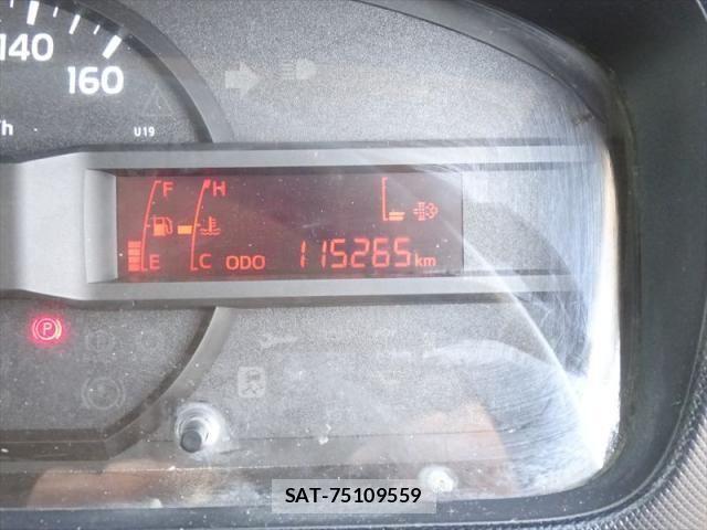 Hino DUTRO 2015-01 8658832-24