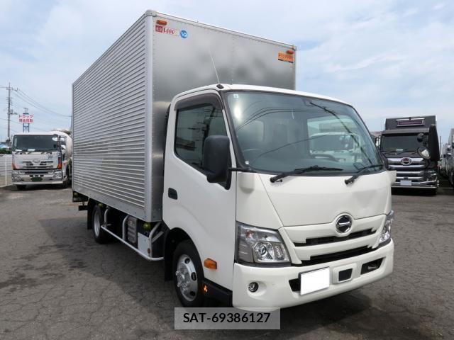 Hino DUTRO 2022-06 8658824-0