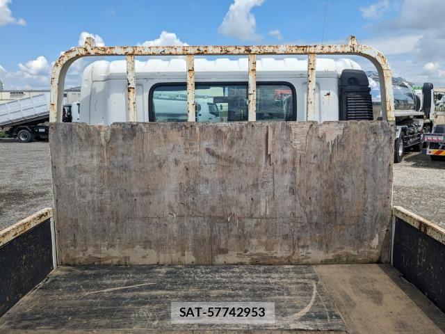 Hino DUTRO 2019-10 8658837-12