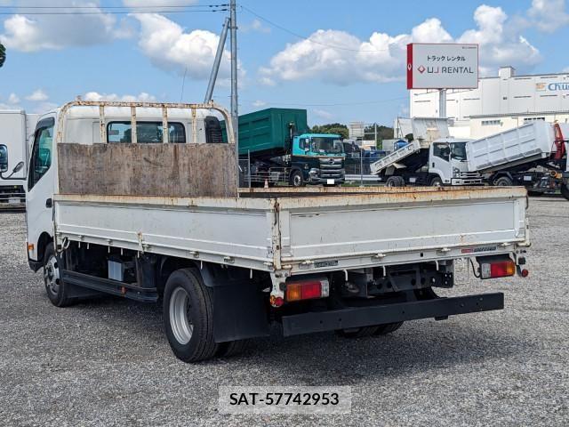 Hino DUTRO 2019-10 8658837-3