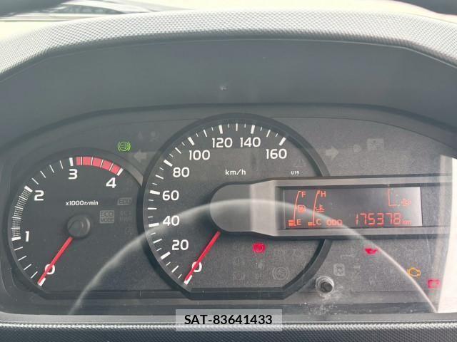 Hino DUTRO 2016-11 8658826-8