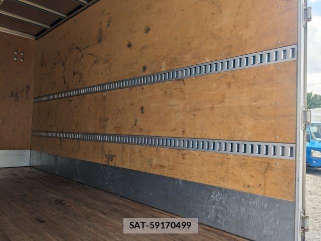 Hino DUTRO 2019-10 8658838-17