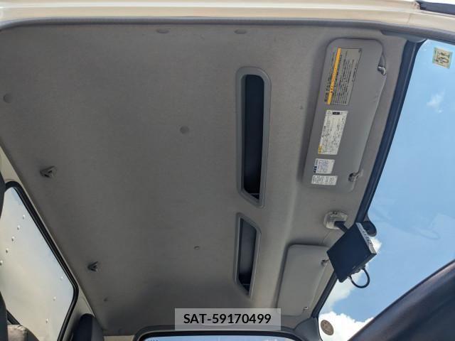 Hino DUTRO 2019-10 8658838-22