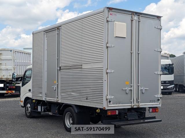 Hino DUTRO 2019-10 8658838-3