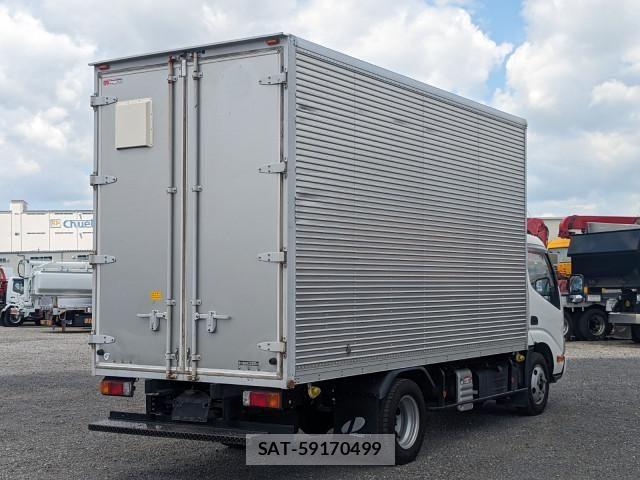 Hino DUTRO 2019-10 8658838-4