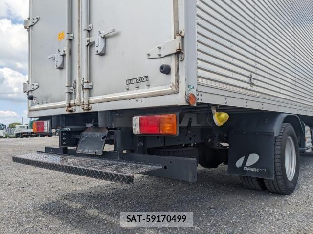 Hino DUTRO 2019-10 8658838-6