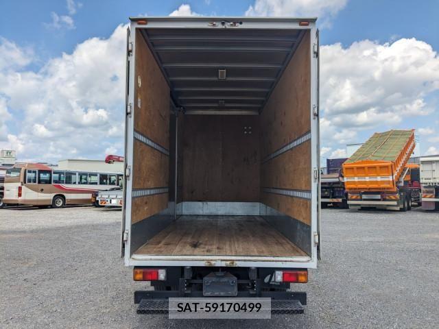 Hino DUTRO 2019-10 8658838-8