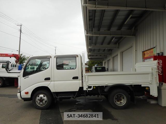 Hino DUTRO 2015-07 8658845-4