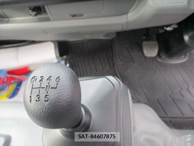Hino DUTRO 2026-02 8666071-24