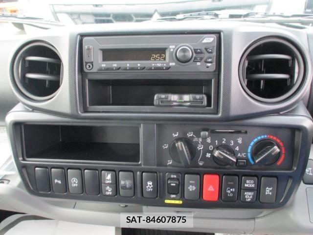 Hino DUTRO 2026-02 8666071-26