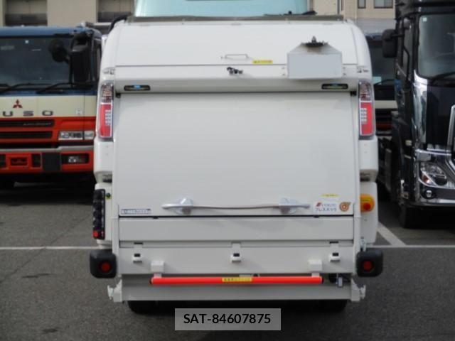 Hino DUTRO 2026-02 8666071-5