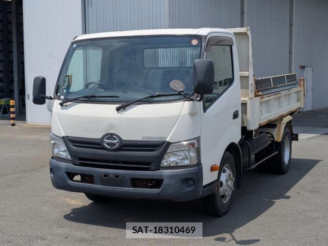 Hino DUTRO 2016-12 8658828-0