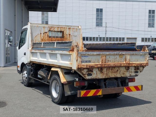 Hino DUTRO 2016-12 8658828-2