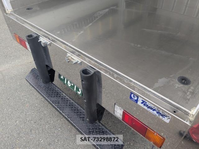 Hino DUTRO 2024-11 8666072-11