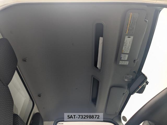Hino DUTRO 2024-11 8666072-22