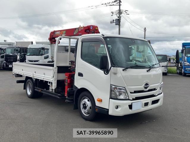 Hino DUTRO 2021-09 8666073-1