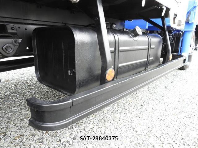 Hino DUTRO 2014-12 8658835-22